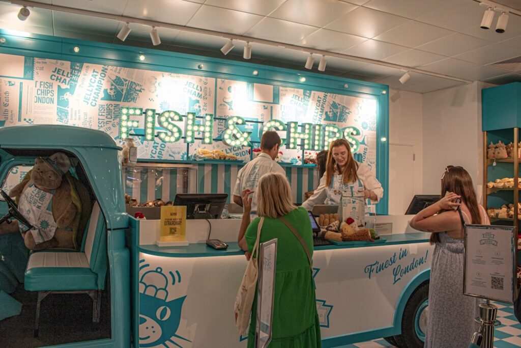 découvrez des idées cadeaux uniques et personnalisées pour remercier vos clients et renforcer vos relations professionnelles.