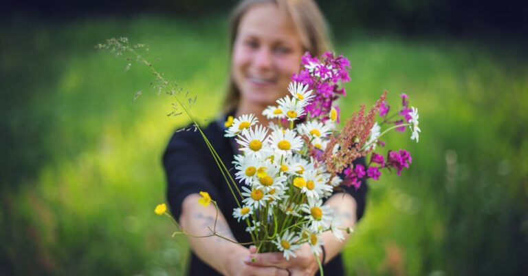 découvrez les souvenirs authentiques de haute-savoie, parfaits pour garder un morceau des alpes chez vous ou offrir un cadeau unique.