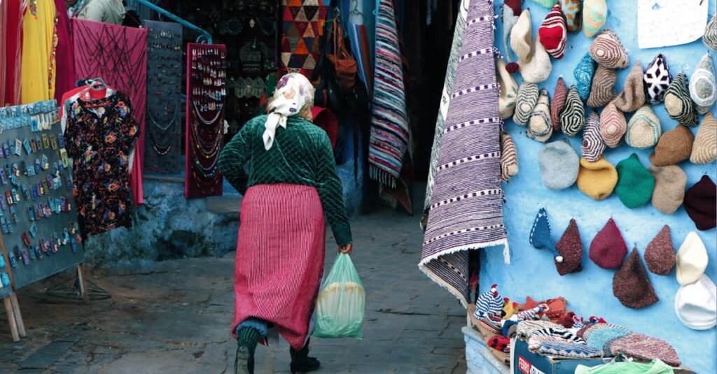 découvrez une sélection unique de souvenirs du maroc, parfaits pour garder un souvenir authentique de vos voyages au cœur de la culture marocaine.