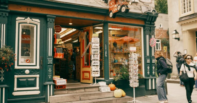 découvrez une sélection unique de souvenirs authentiques de tanzanie, parfaits pour revivre vos aventures africaines et offrir des cadeaux mémorables.