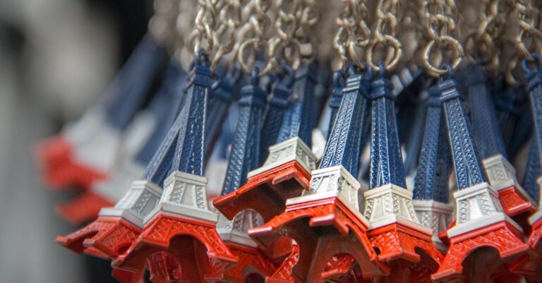 découvrez la collection unique de souvenirs de bavière, parfaits pour garder un morceau de cette région authentique chez vous.