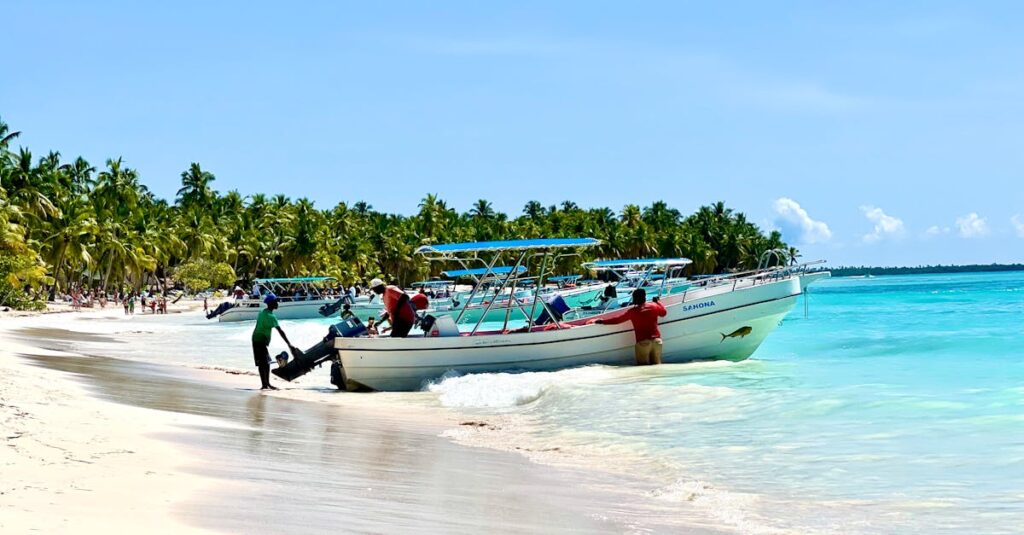 découvrez les souvenirs authentiques de la république dominicaine, parfaits pour rapporter un peu de soleil et de culture caribéenne chez vous.