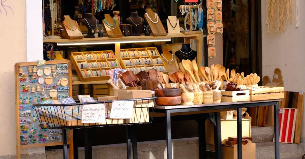 découvrez les meilleurs souvenirs de valence : artisanat local, spécialités gourmandes et objets authentiques pour immortaliser votre visite.